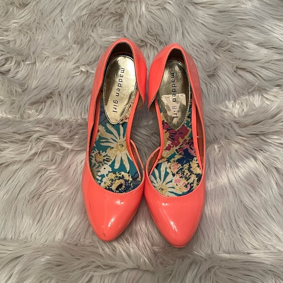 Sz 9 Peachy Orange Patent Leather Madden Girl “Unite” Stilettos 👠 - Picture 2 of 12